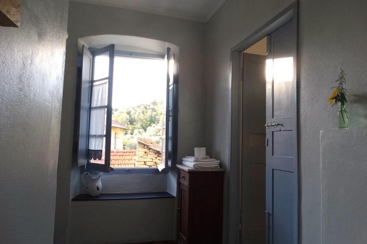 B&B Ududema Dolcedo Bagian luar foto